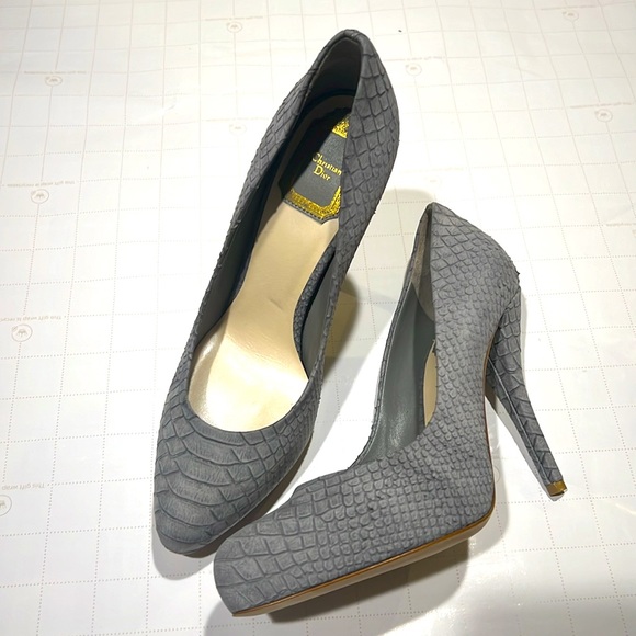 Authentic Christian Dior heels - Picture 2 of 5